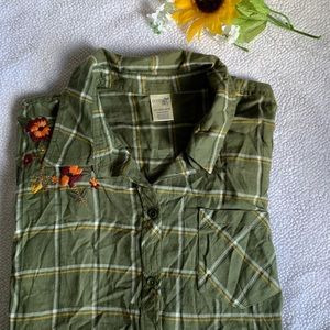 Spring flannel NWT